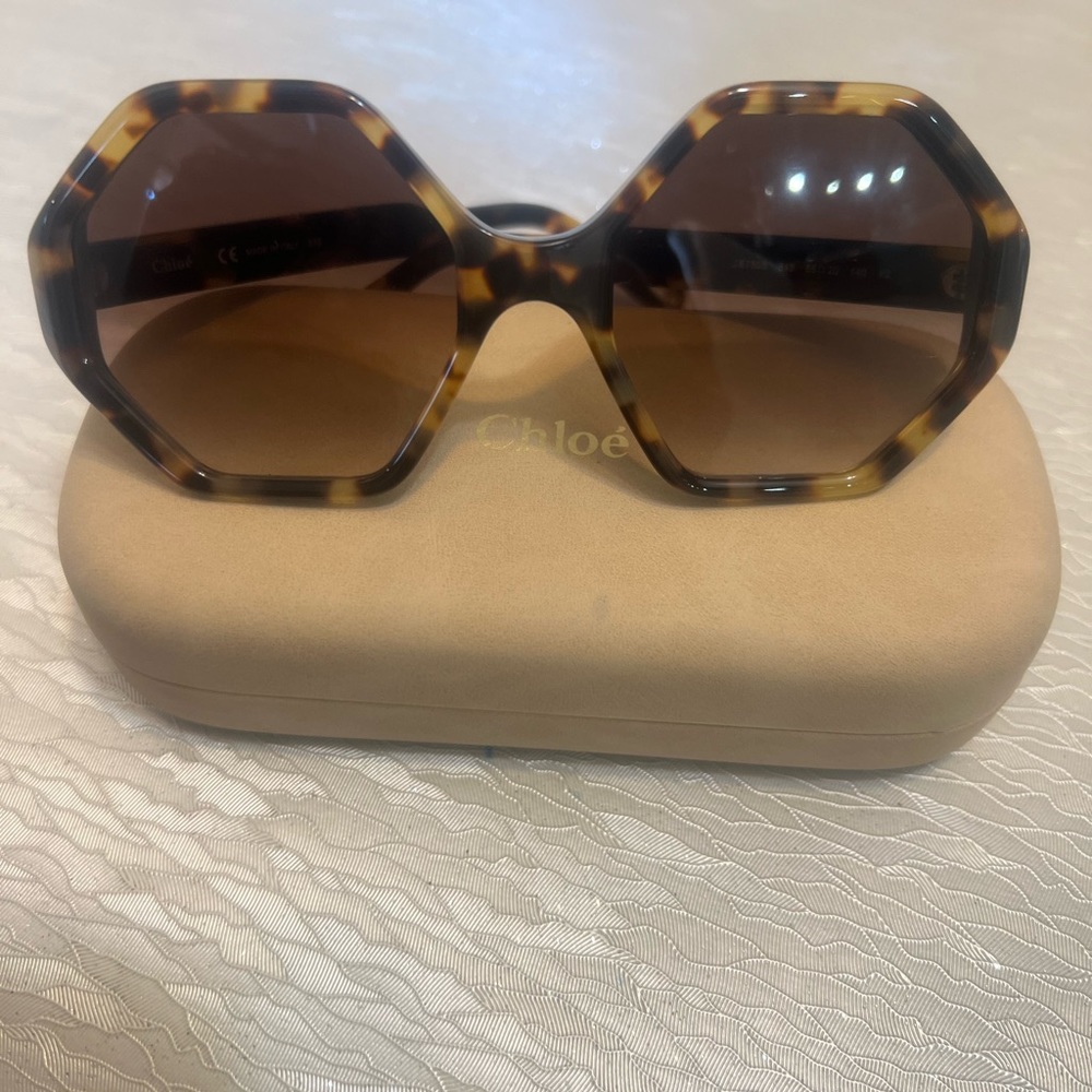Sunglasses Chloe